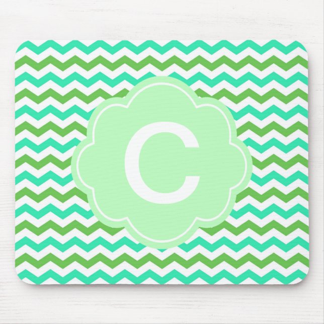 Moderne, frisch grüne Zickzack Zzigzag Mousepad (Vorne)
