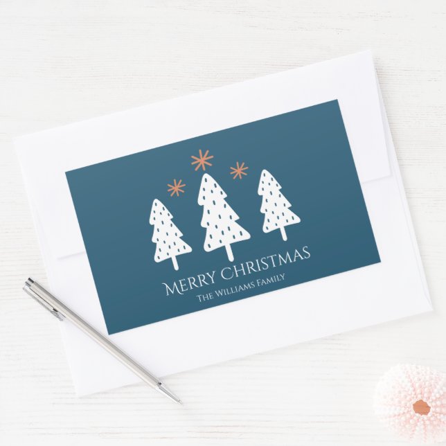 Moderne frohe Weihnachtsbäume und Sterne Blau Rechteckiger Aufkleber (Umschlag)