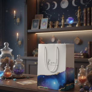 Moderne Galaxie Vibrant Celestial Markenlogo Weiß Mittlere Geschenktüte