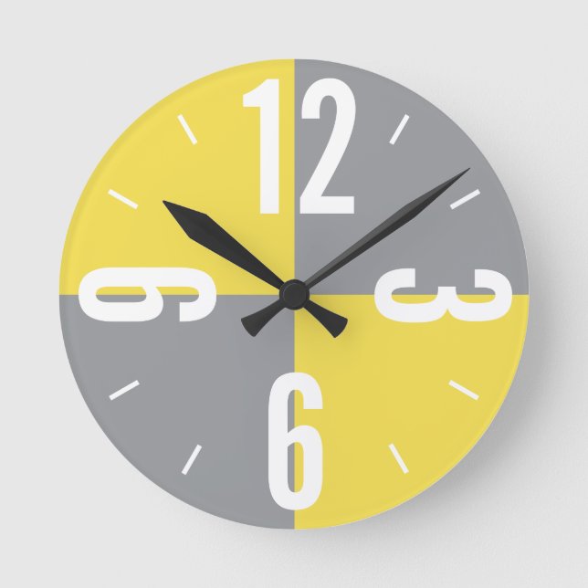 Moderne gelbe und graue Farbblöcke mit großen Zahl Runde Wanduhr (Vorderseite)