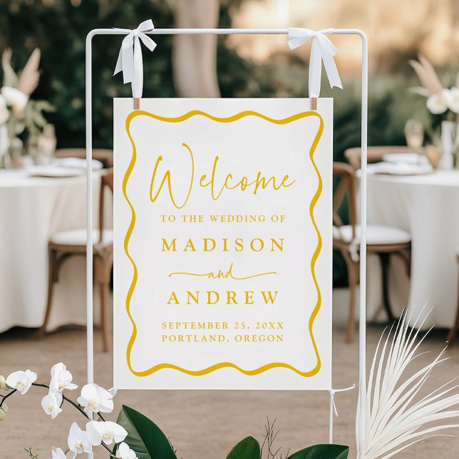 Moderne gelbe Wavy Frame Wedding Willkommen Poster (Von Creator hochgeladen)