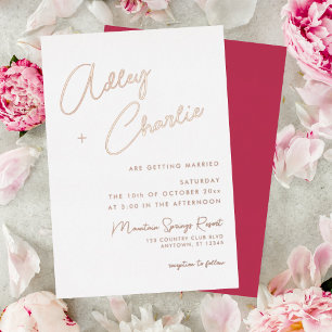 Moderne gemischte Schrift Magenta Rose Gold Hochze Folieneinladung
