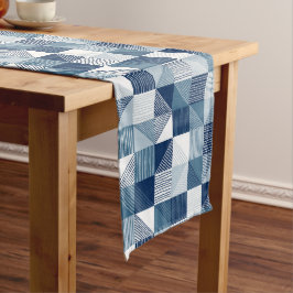 Moderne geometrische Karos mit Linien, tonal blau Großer Tischläufer