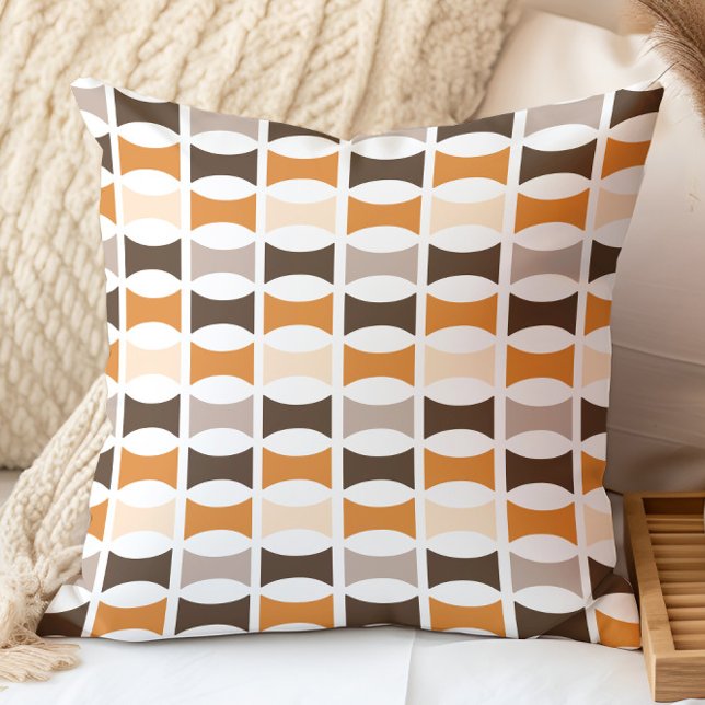 Moderne geometrische Orangen-Erdtöne aus dem Mitte Kissen (Von Creator hochgeladen)