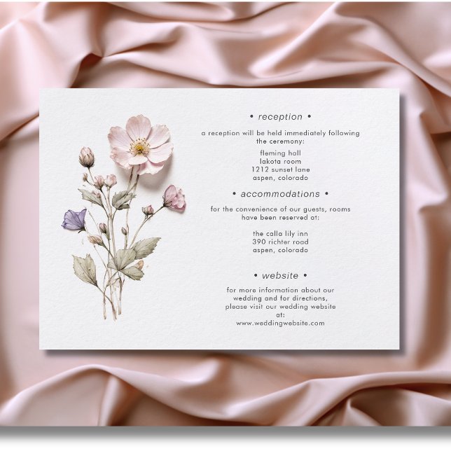 Moderne, gepresste Wildblumen für Hochzeiten Begleitkarte (Modern Pressed Pastel Wildflowers Wedding Details Enclosure Card)