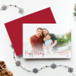 Moderne glückliche Ferien | Red Full Foto Feiertagskarte<br><div class="desc">Ein moderner Urlaub | Vollrote Foto-Urlaubskarte ist perfekt für Ihr minimalistisches Shabby Chic rot-weiß Feiertagsgruß. Die minimale whimsical handgeschriebene Kalligraphie ist delikat und rustikal, bleibe elegant und elegant. Sie werden feststellen, dass alles über dieses Produkt bearbeitbar ist, also fühlen Sie sich frei, Bilder oder mehr Text hinzuzufügen. Wenn Sie Fragen...</div>