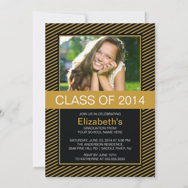 Moderne Gold Black Foto Graduation Party laden ein Einladung (Vorderseite)