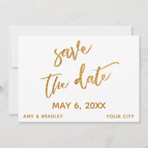 Moderne Goldwaagen und Handschrift weiß Save The Date