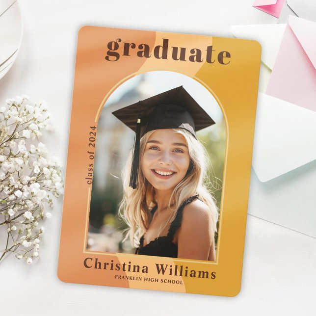 Moderne Graduate Arch Foto Graduation Party Einladung (Modern Graduate Arch Photo Graduation Party Invitation)