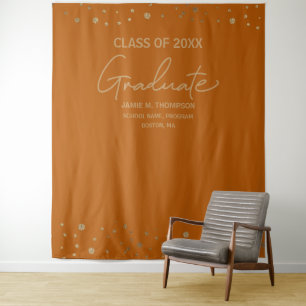 Moderne Graduiertenschrift Orange Gold Absolventen Wandteppich