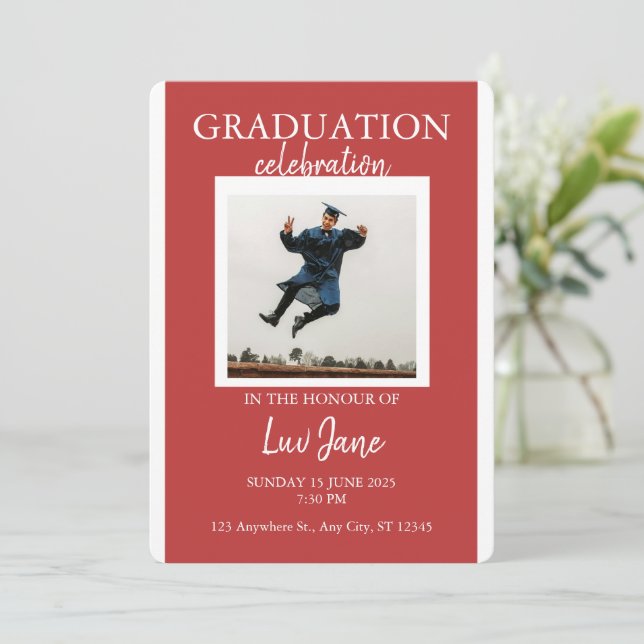 Moderne Graduierungspartei Einladung mit Foto (Stehend Vorderseite)