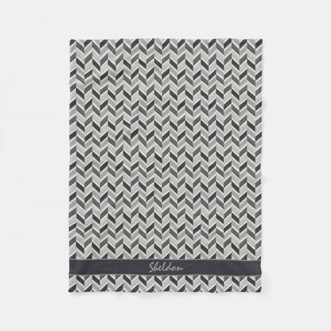 Moderne graue Chevron-Geometrie-Muster-Monogramm Fleecedecke (Vorderseite)