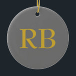 Moderne graue goldfarbene Monogram-Namenseingaben Keramik Ornament<br><div class="desc">Sie können die Schriftart,  Hintergrundbild und Farbe,  Buchstaben und Buchstaben leicht ändern.</div>