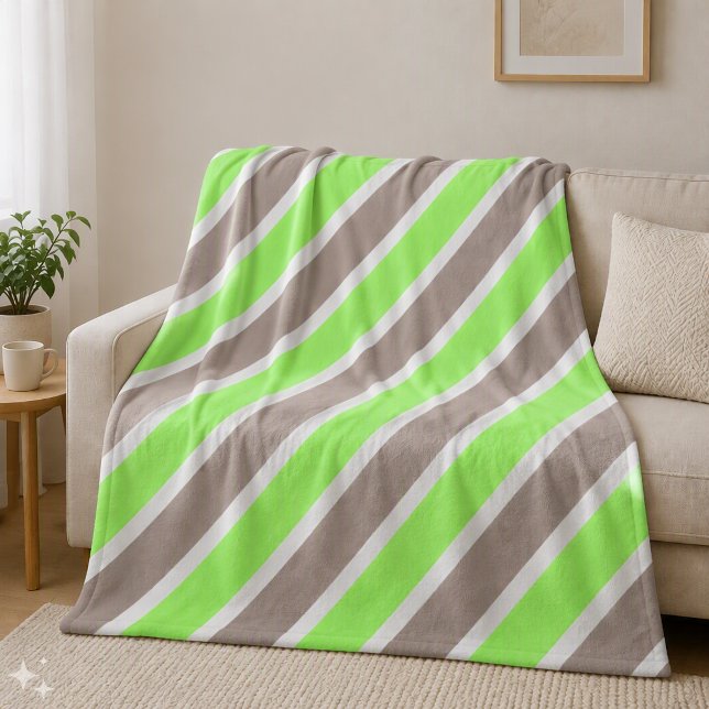 Moderne graue Streifen Fleecedecke (Von Creator hochgeladen)