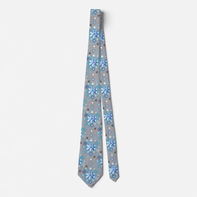Moderne graue und blaue Holiday Snowflakes Muster Krawatte (Vorderseite)