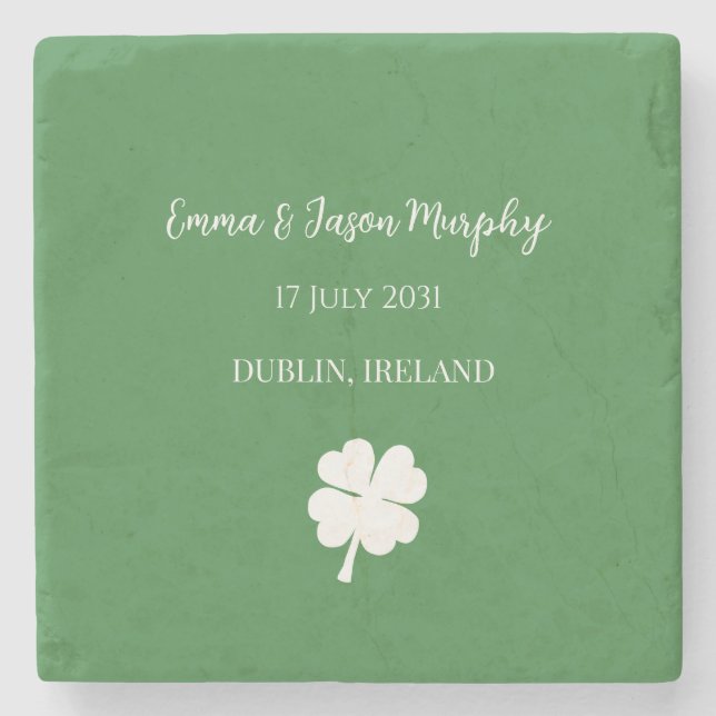 Moderne Green Irish Vierblättriges Kleeblatt Gastg Steinuntersetzer (Vorderseite)