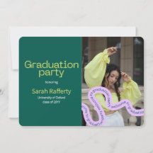 Moderne grüne farbige Typografie-Einladung