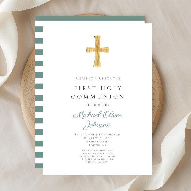 Moderne grüne Streifen kreuzen junge Erste Kommune Einladung (Modern Green Stripes Cross Boy First Communion Invitation)