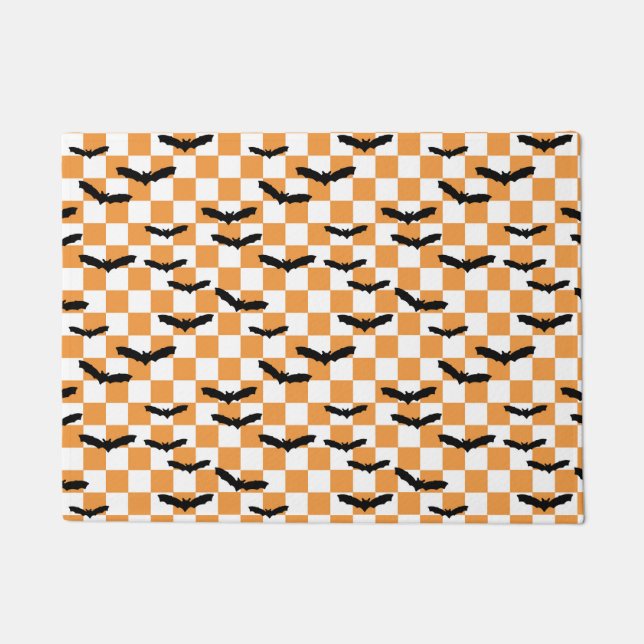 Moderne Halloween Spookobas Orange Checkerboard Fußmatte (Vorderseite)