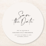 Moderne handgeschriebene Hochzeitsankündigung Runder Pappuntersetzer<br><div class="desc">Moderne klassische Typografie kühn Hochzeit speichern die Dattelkarte. Mit moderner,  eleganter Typografie und gestreiftem Backer-Design. Farben können individuell angepasst werden.</div>