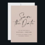 Moderne handgeschriebene Hochzeitsankündigung Save The Date<br><div class="desc">Moderne klassische Typografie kühn Hochzeit speichern die Dattelkarte. Mit moderner,  eleganter Typografie und gestreiftem Backer-Design. Farben können individuell angepasst werden.</div>