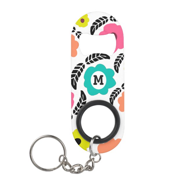 Moderne, helle Blume und Schwarzleder-Monogramm Mini Flaschenöffner (Vorderseite)