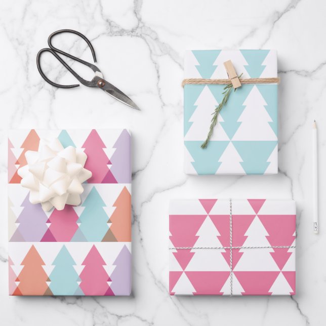 Moderne, helle Weihnachtsbaumen Geschenkpapier Set (Vorderseite)