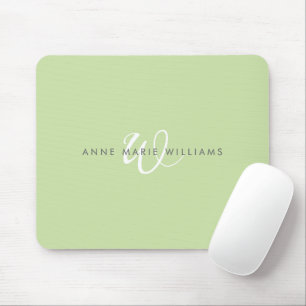 Moderne hellgrüne weiße Schriftmonogramm Mousepad