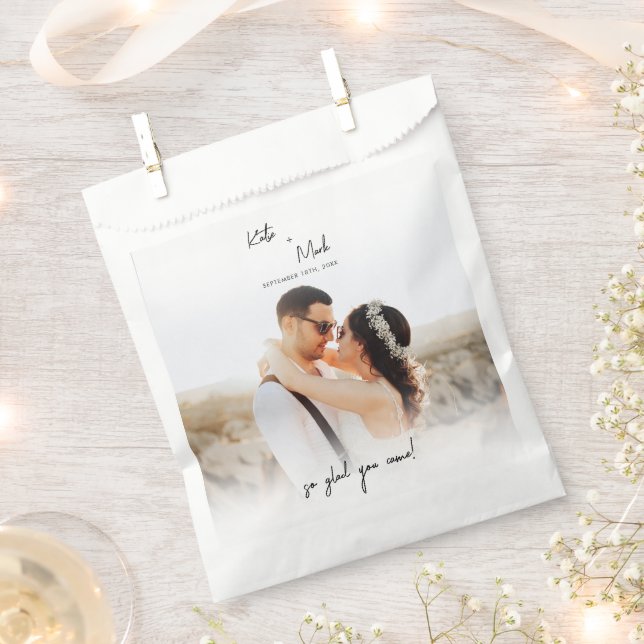 Moderne Herzlichkeit bei unserer Hochzeit Geschenktütchen (Ausgeschnitten)