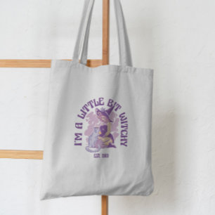 Moderne Hexe mit Katze Tragetasche