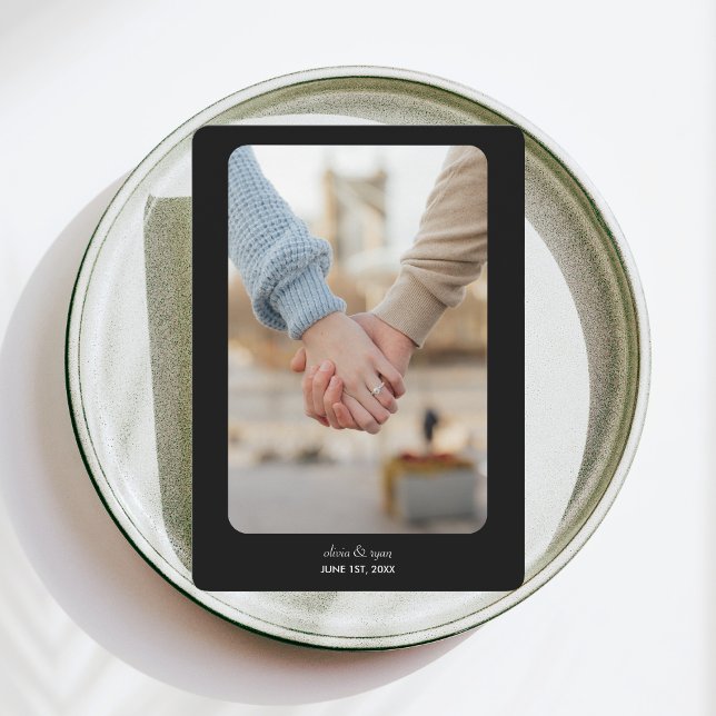 Moderne Hochzeit | Datum freihalten | Weiß auf Sch Save The Date (Von Creator hochgeladen)