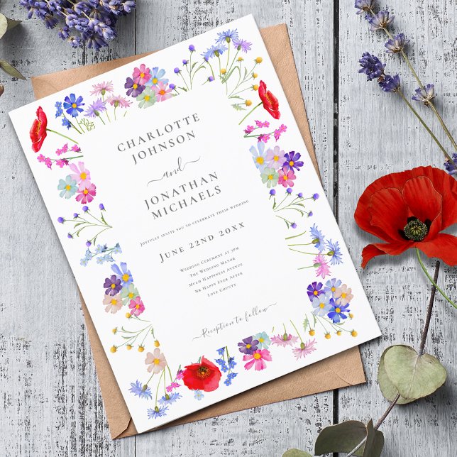 Moderne Hochzeit der Wildblume Einladungspostkarte (Modern colorful wildflower budget wedding invitation with boho chic watercolor floral and typography)