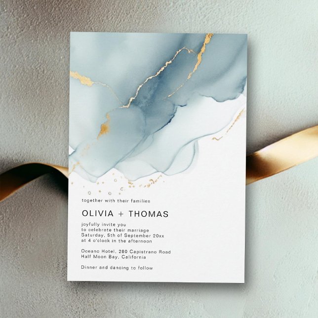 Moderne Hochzeit von Blue Gold Ocean Waves Beach Einladung (dusty blue gold beach wedding invitation elegant bohemian modern romantic boho chic ocean waves)