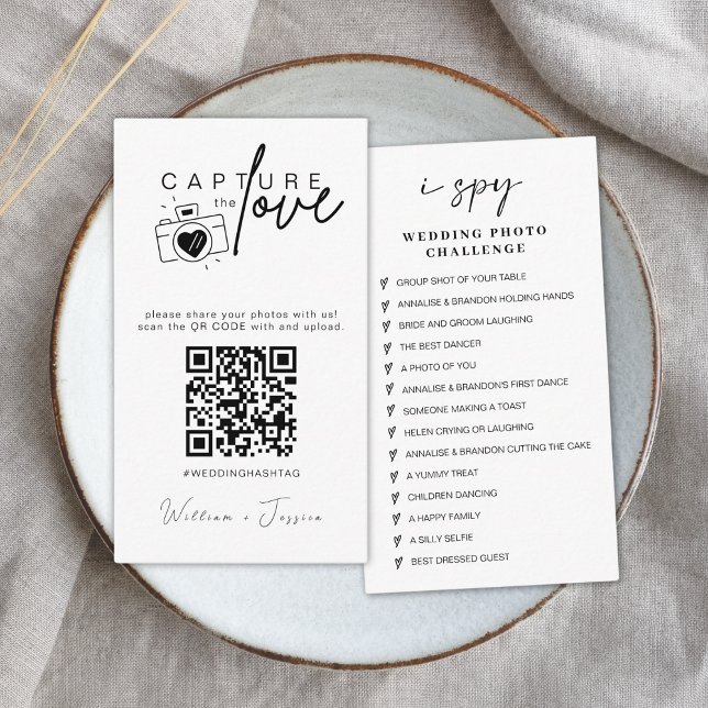 Moderne Hochzeiten erfassen den QR-Code der Liebe Begleitkarte (Von Creator hochgeladen)