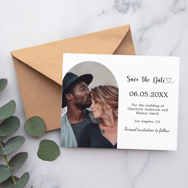 Moderne Hochzeits-Save-the-Date-Karte mit Torbogen (Von Creator hochgeladen)