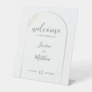 Moderne Hochzeitsfeier mit Gold-Floral-Arsch Sockelschild