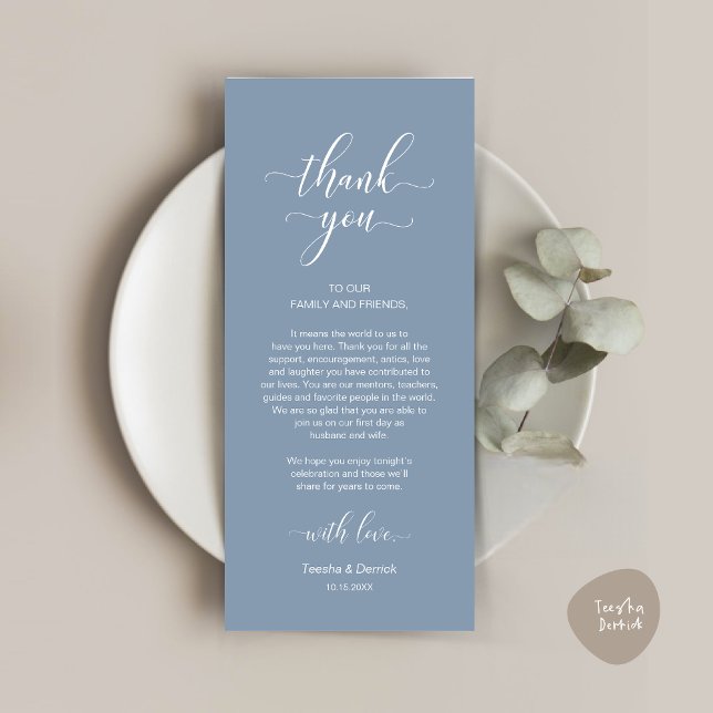 Moderne Hochzeitsplattform dank Karte (Modern Wedding Dinner Place Setting Thank You Card in Classy Dusty Blue)