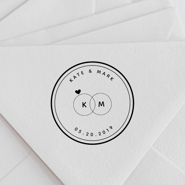 Moderne Hochzeitsrings Monogram Save the Date rund Permastempel (Von Creator hochgeladen)