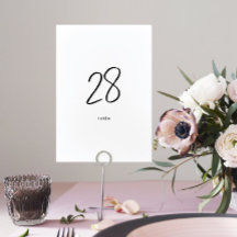 Moderne, individuell gestaltete Schwarze Hochzeit