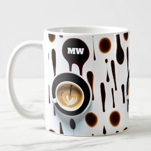Moderne Kaffeeflecken und Bild mit Initialen Kaffeetasse