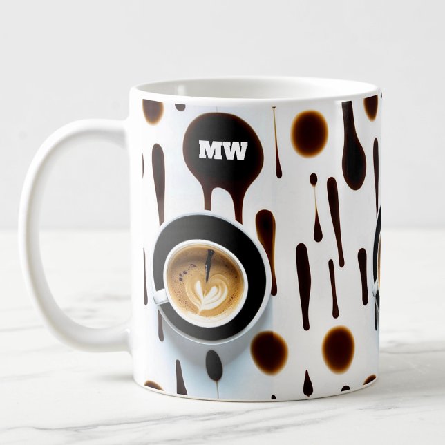 Moderne Kaffeeflecken und Bild mit Initialen Kaffeetasse (Von Creator hochgeladen)