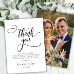 Moderne Kalligrafie Bohemisches Script Foto Hochze Dankeskarte<br><div class="desc">Modernes Chic Whimsical Kalligraphie Script Foto Hochzeit Dankeschön Karte. Stilvolle Hochzeit danke Ihnen Vorlage mit einem vollen vertikalen Foto, "Danke" Text in einem skurrilen Wirblen Handschrift Schrift Swash Schwanz Schriftart Skript in Schwarz-Weiß. 2-seitige Karte mit vorgefertigter Dankeschön-Nachricht an der Vorderseite und komplettes Foto auf der Rückseite. Einfaches Personalisieren Ihres Namens...</div>