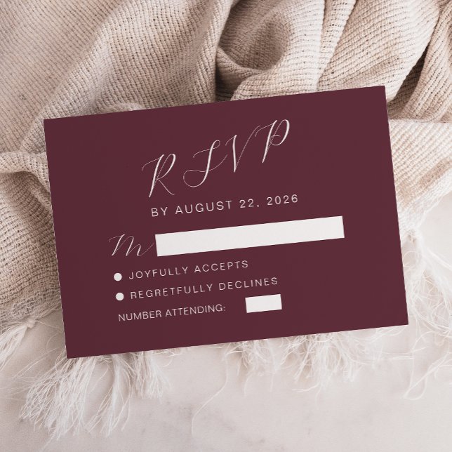 Moderne Kalligrafie Burgundy Wedding RSVP Karte (Von Creator hochgeladen)