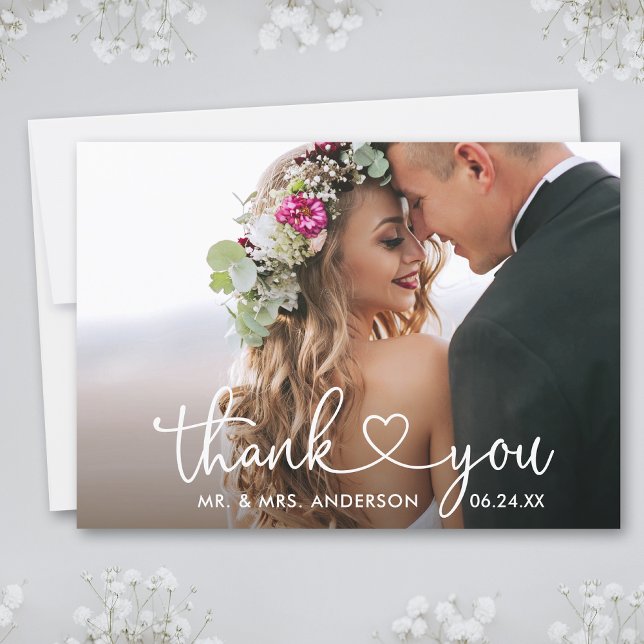 Moderne Kalligrafie Script Heart Foto Wedding Dankeskarte (Customize to add text or more photos to back of card.)