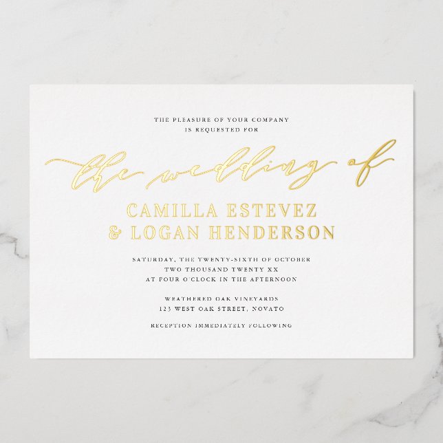Moderne Kalligrafie Script Wedding White + Gold Folieneinladung (Vorderseite)