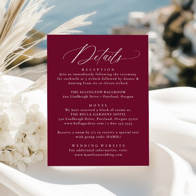 Moderne kalligraphische Burgundy-Hochzeitdetails Begleitkarte (Von Creator hochgeladen)