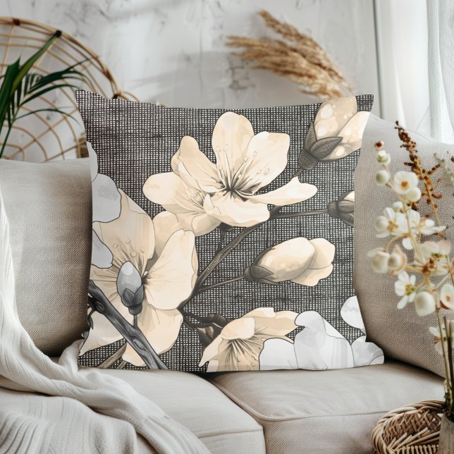 Moderne Kirschblüten auf schwarz-weißem Stoff Kissen (Von Creator hochgeladen)