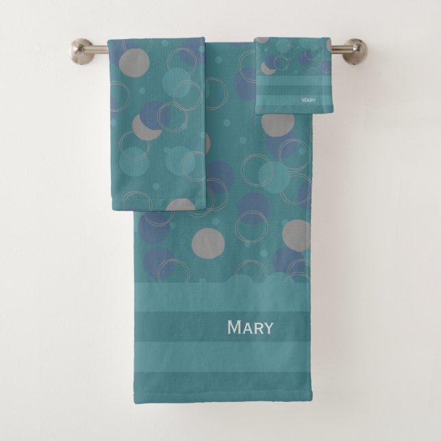 Moderne klassische blaue Kreise Muster Vorname Badhandtuch Set (Insitu)