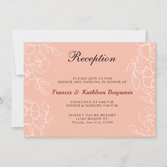 Moderne korallenweiße Blumen-Hochzeitskarte (Vorderseite)