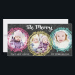 Moderne Kräne sind fröhlich drei Foto grau Feiertagskarte<br><div class="desc">Farbenfrohe Kränze Drei-Foto-Urlaubskarte von Orabella Prints.  Bitte ersetzen Sie die Vorlagenbilder vor dem Kauf durch eigene Fotos.</div>
